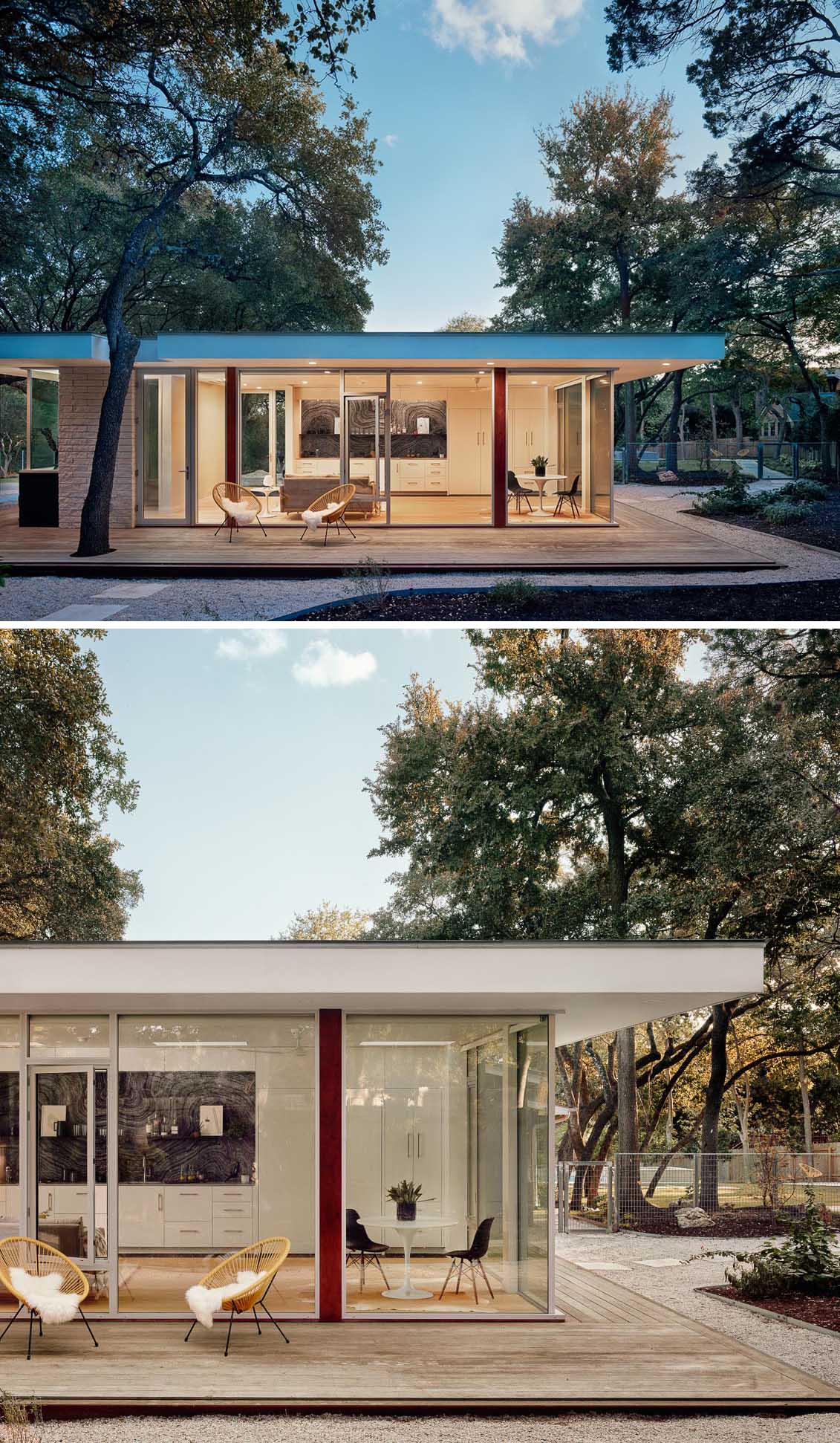 A modern ADU (accessory dwelling unit) or guest house, has walls of glass and measures in at 540 square feet (50sqm).