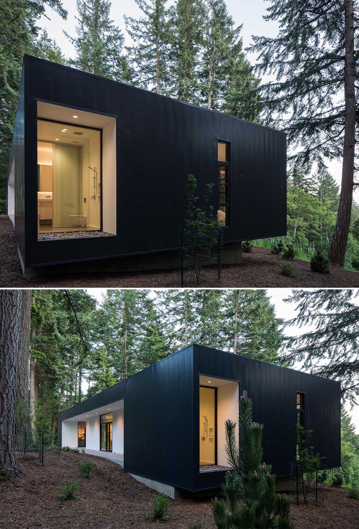 Một ngôi nhà nhỏ và hiện đại với vữa trắng và các tấm kim loại đen ở bên ngoài.