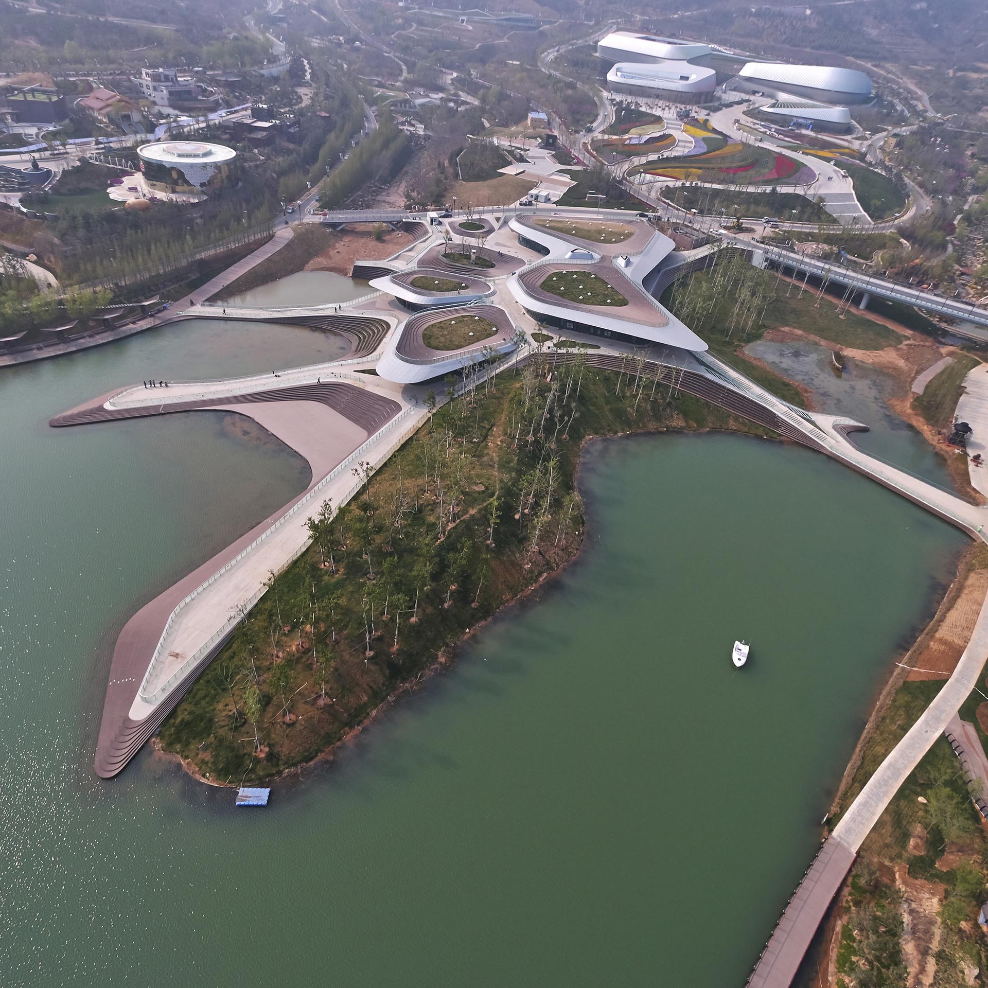 Heavenly Water Service Center Service Center by Zhenfei Wang.