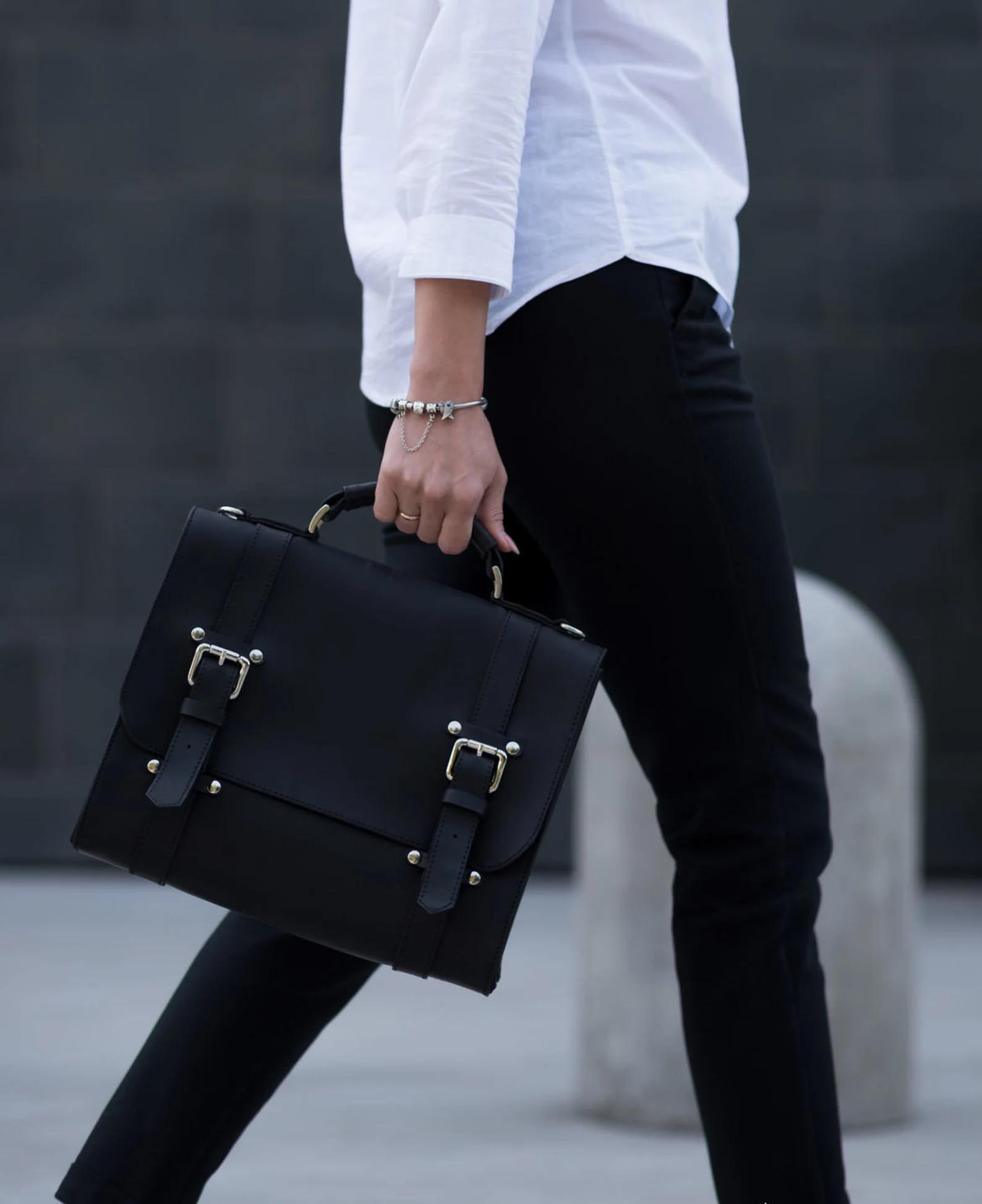 Modern Gift Ideas - Black Messenger Bag.