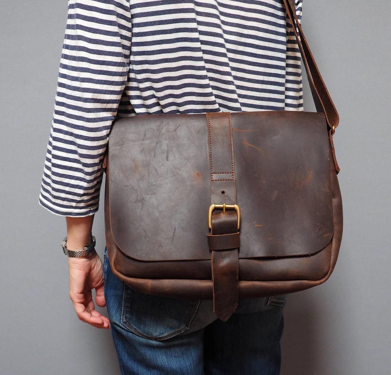 Modern Gift Ideas - Leather Bag.