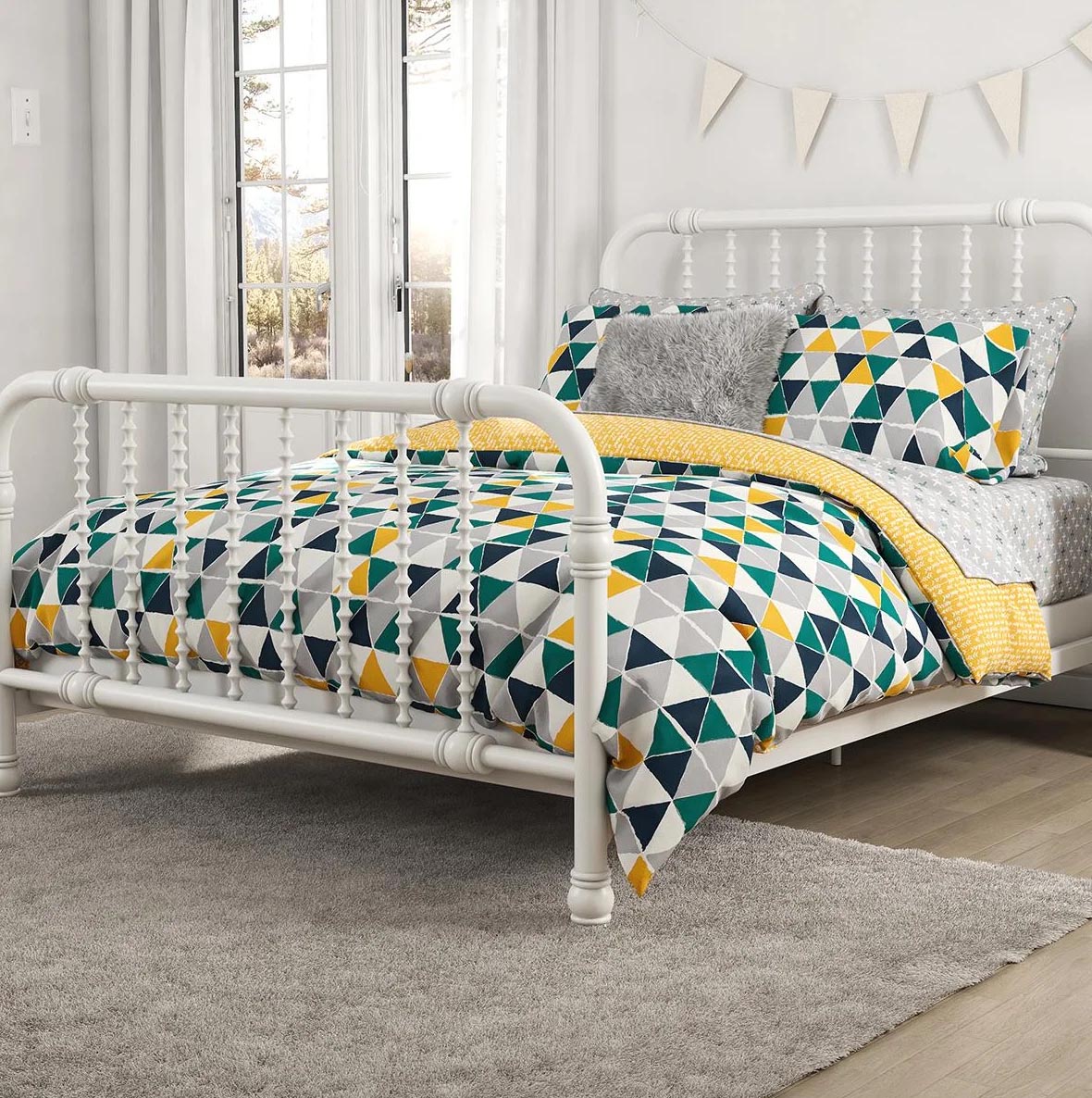 Modern Bedroom Decor - Colorful geometric bedding.