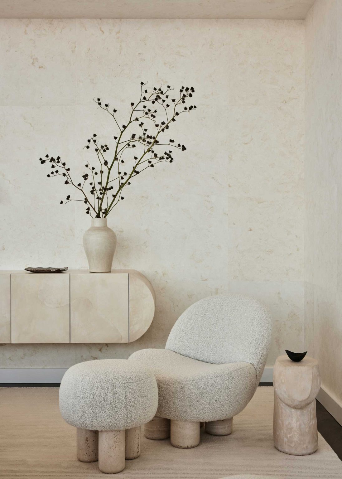 A Neutral Color Palette Creates A Calm Interior For This Apartment In ... - Modern Apartment Decor With A Neutral Color Palette