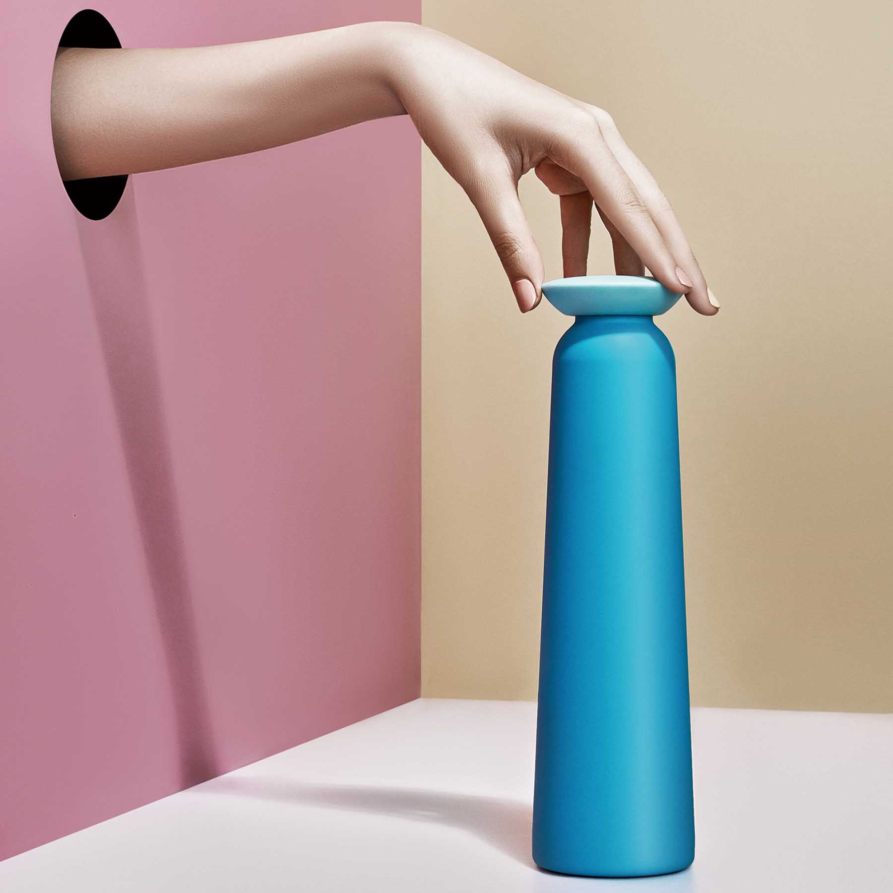 The New Bottle by Nio Life
