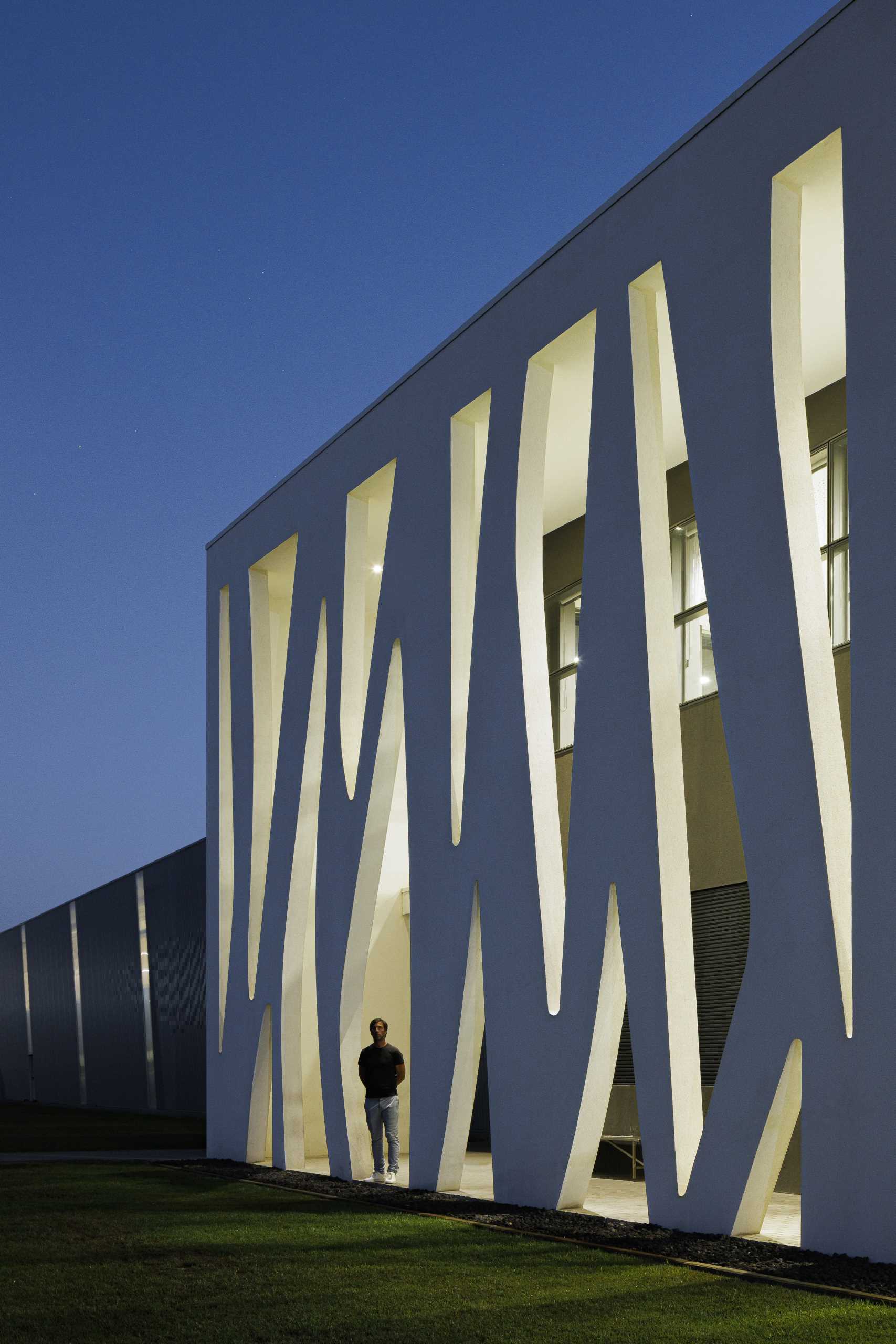 An artistic building facade inspired by the structure found in baking dough.