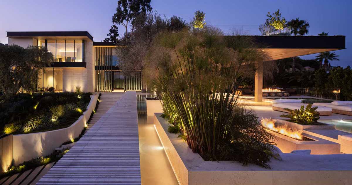 Exterior Lighting Illuminates The Landscaping Around This Modern House In Los Angeles