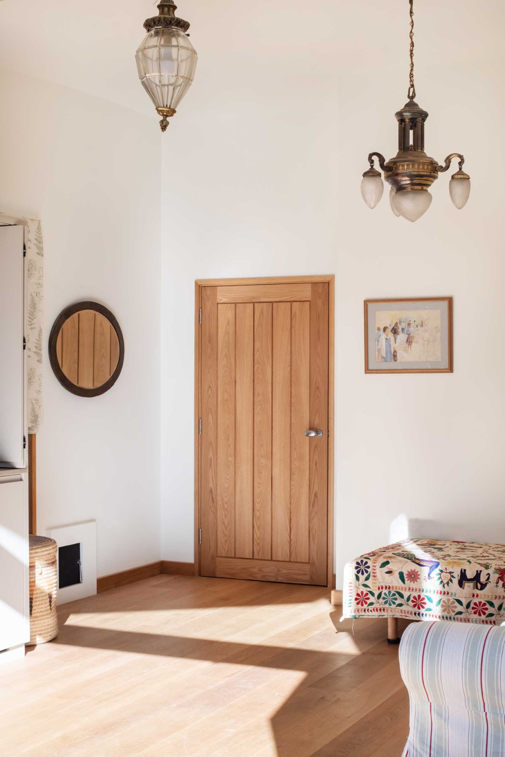 The wood door of a cabin.