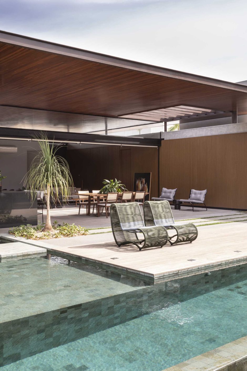 A Large Double Height Ceiling Allows The Social Areas Of This Home To ...