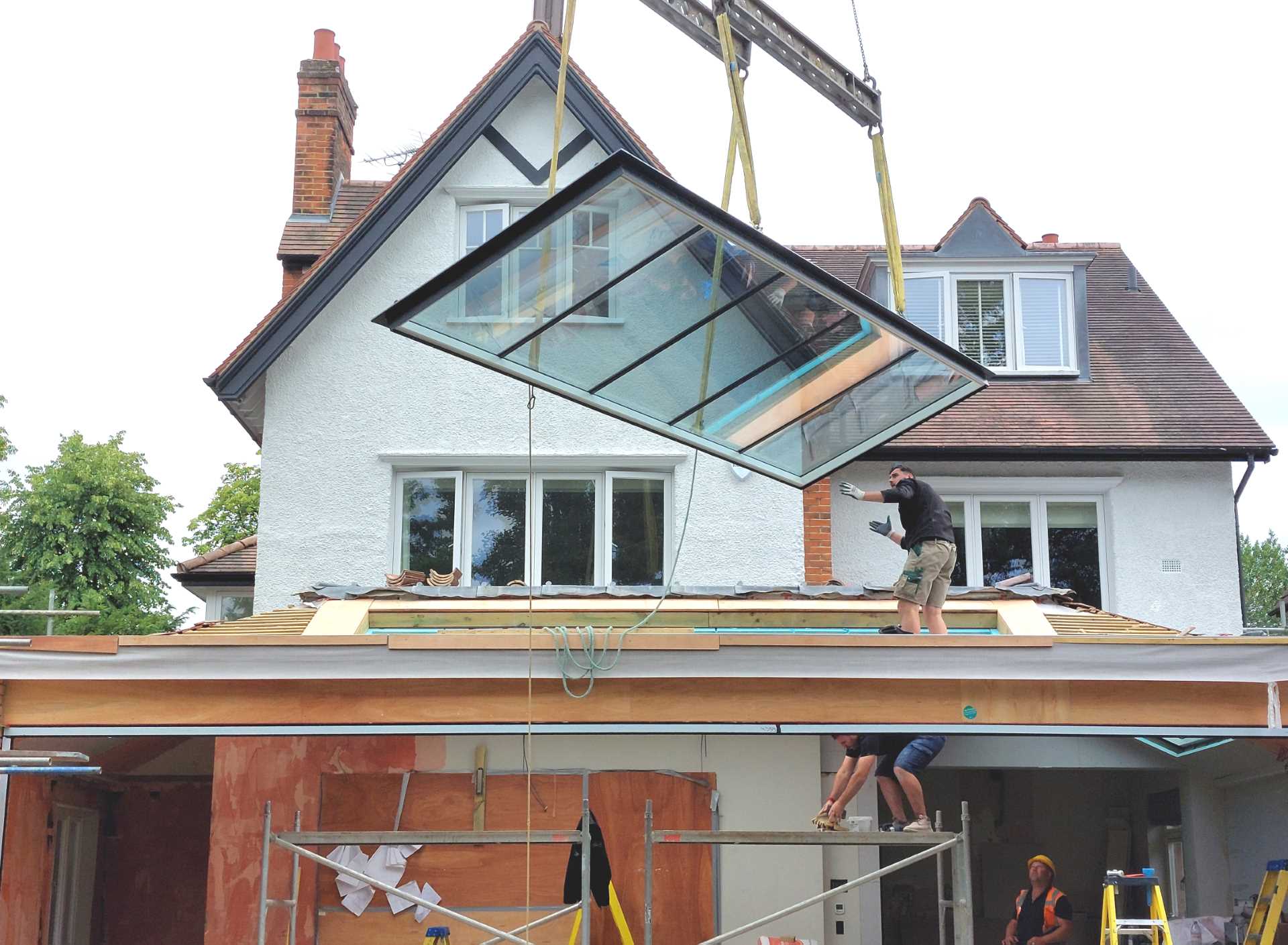 DURING - An updated brick extension for an Edwardian home.