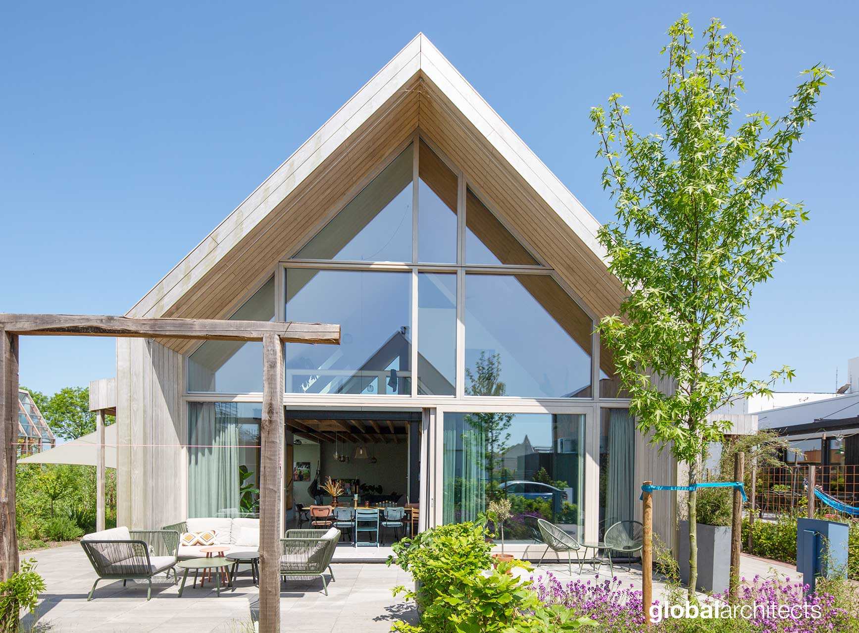 A modern barn-inspired home.