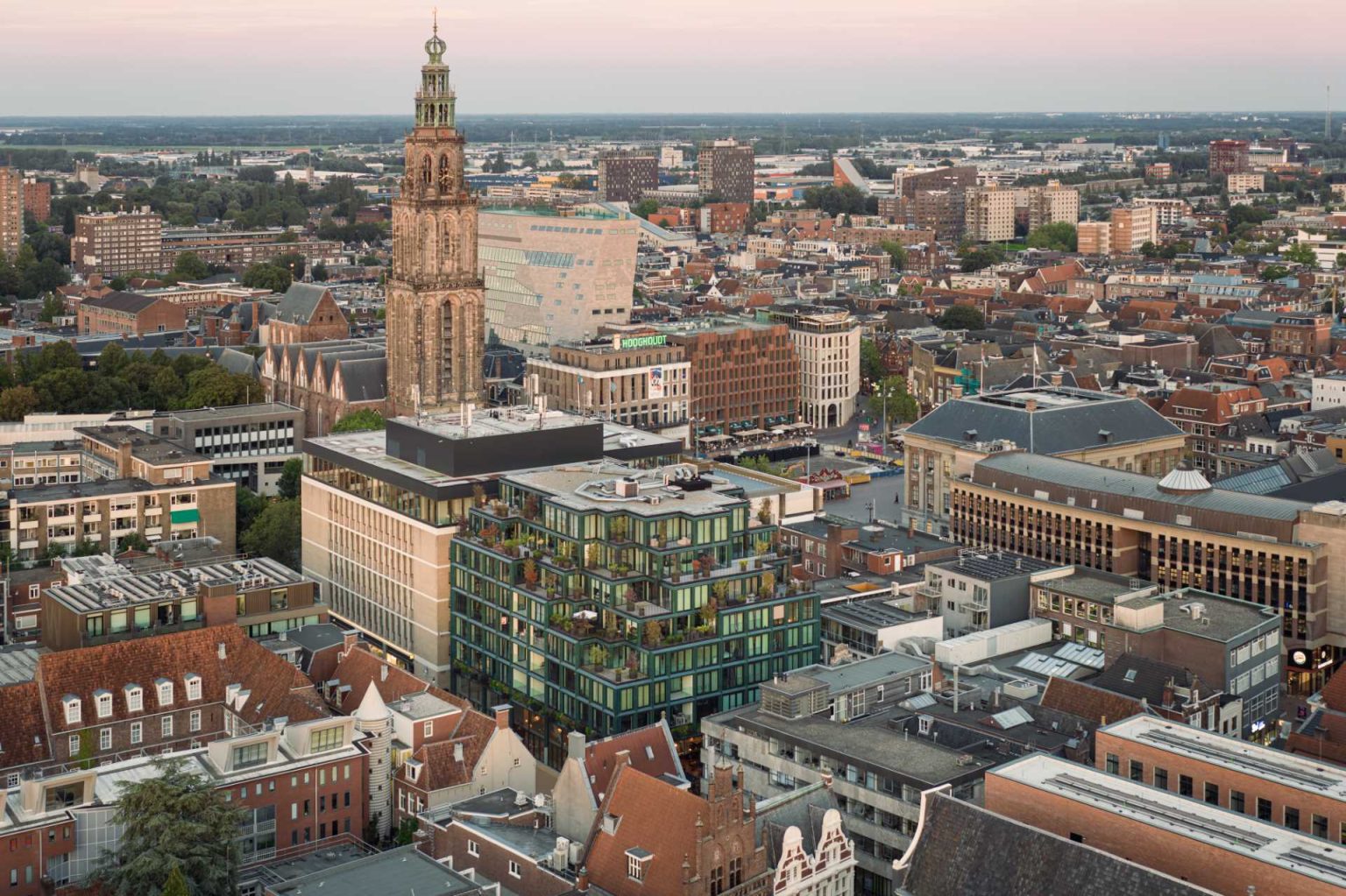 Ceramic Forms Surrounding The Windows Of This New Building Give It A ...