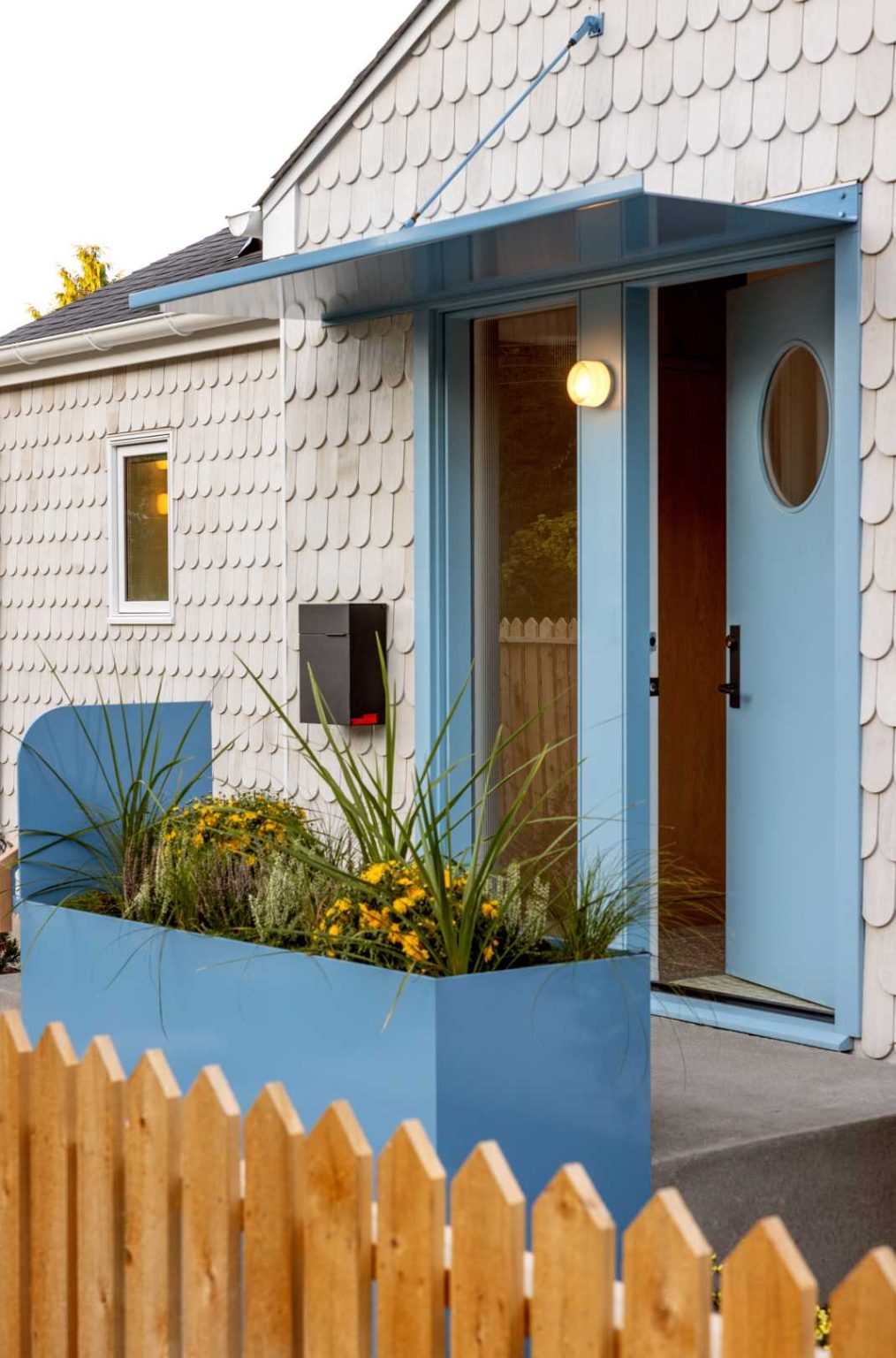 Before & After - The Renovation Of A 1950s Home In Seattle