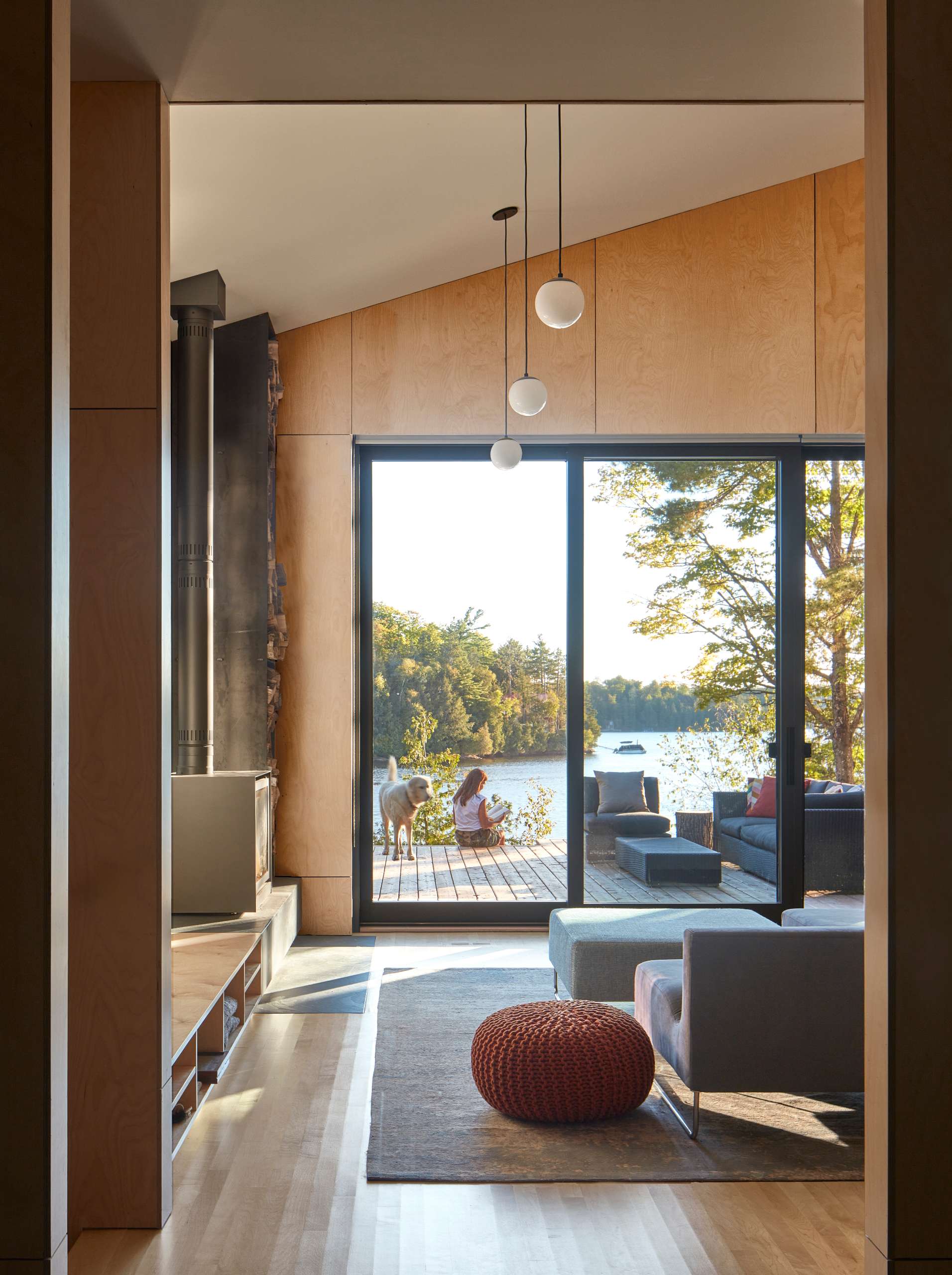 A natural palette is carried throughout the interior, ensuring a consistent sense of warmth and authenticity.
