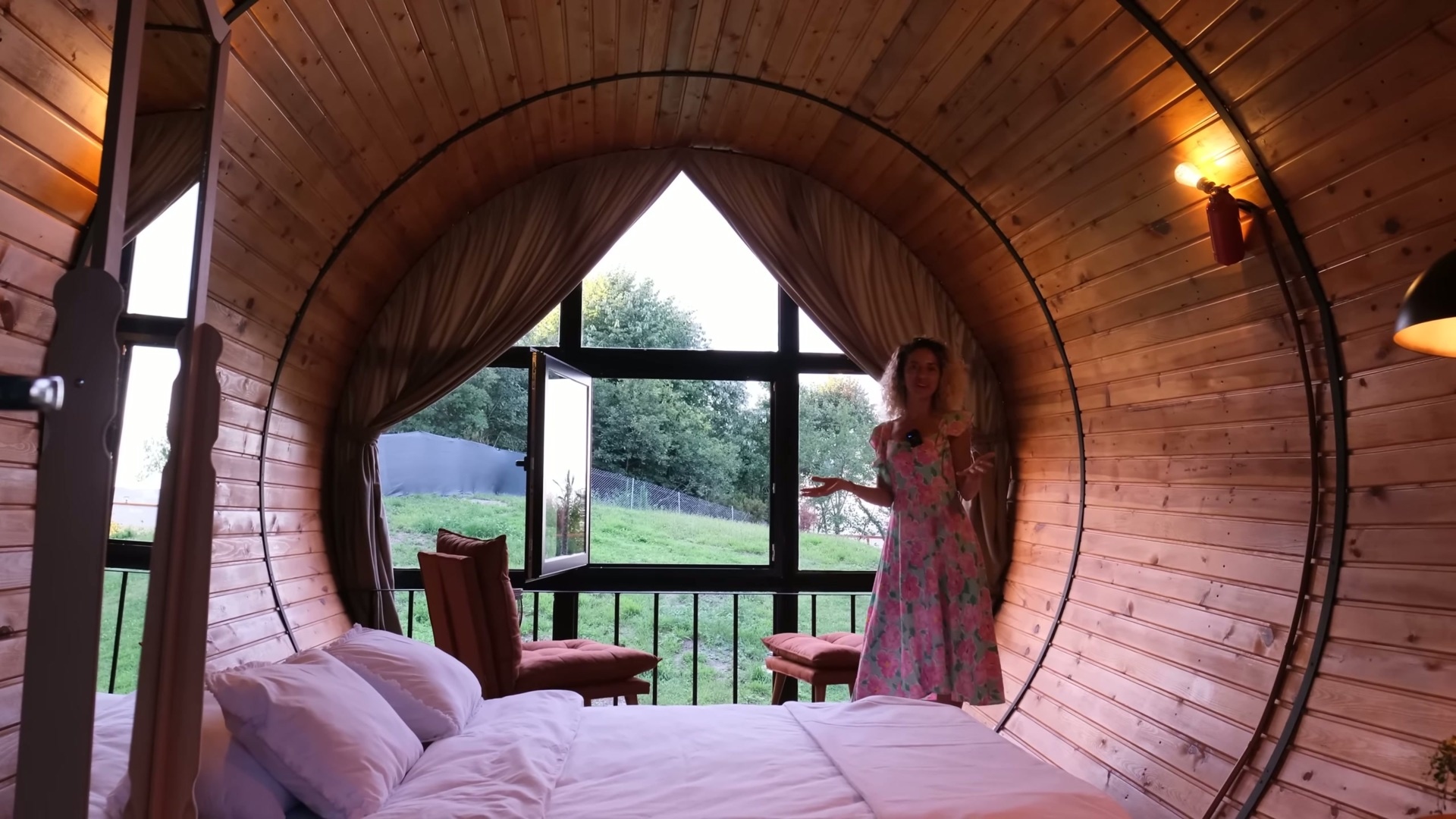 Step inside a serene Japanese-inspired vineyard house in Sapanca, Turkey. Surrounded by nature and designed for relaxation, this unique retreat features a heated pool, marble jacuzzi, sauna, and minimalist interiors, all set on a private one-acre plot. A hidden gem blending modern design with tranquil outdoor living.