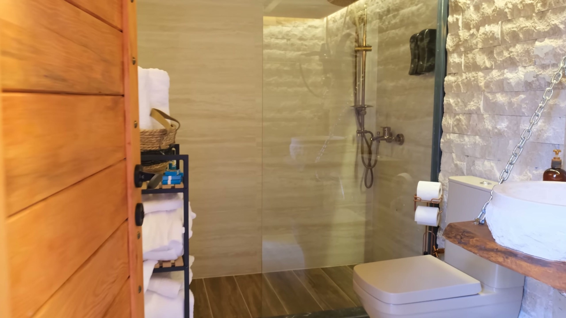 A contemporary bathroom in a Japanese-inspired home.