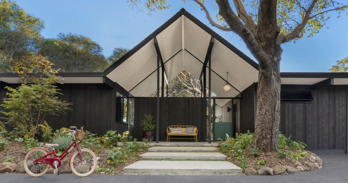 A Mid-Century Modern Home Reimagined for a Family in California