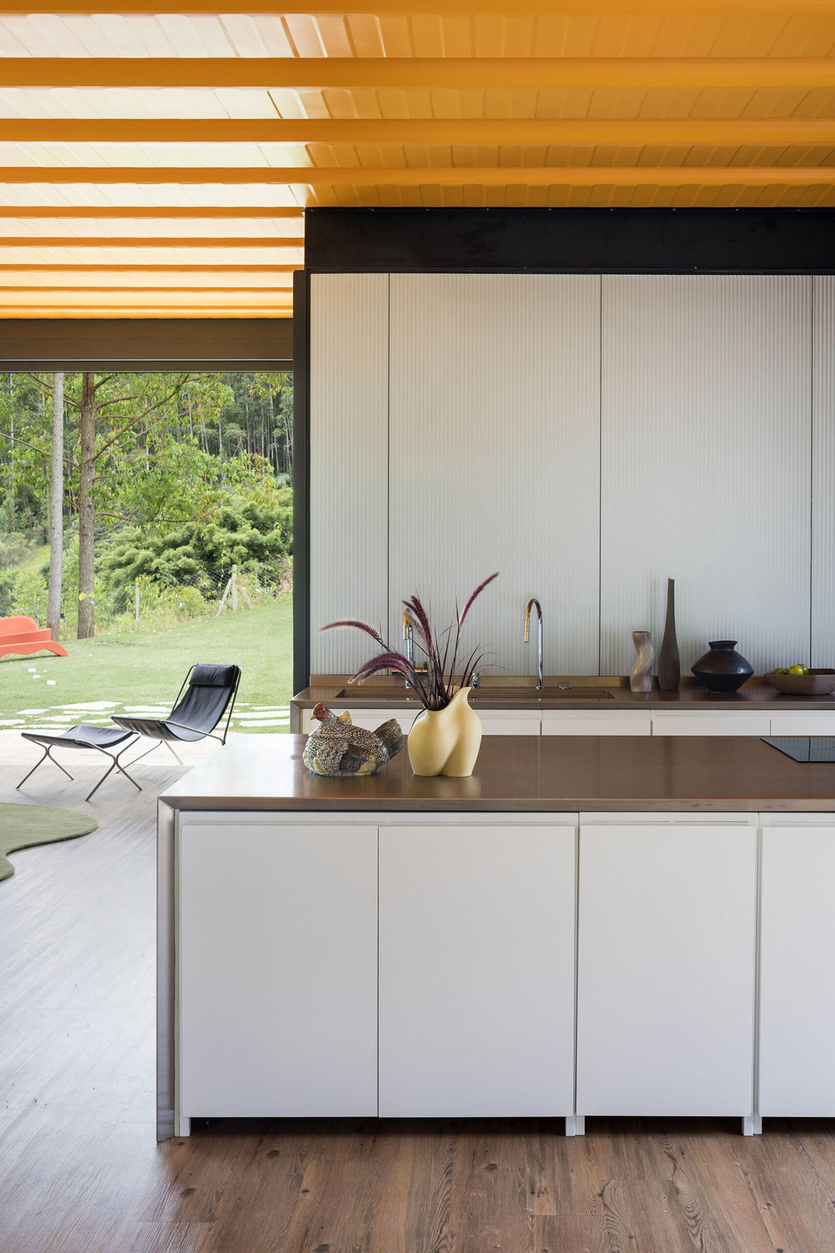Minimal and efficient, the open kitchen keeps the layout clean and social. Simple finishes and smart design make it ideal for relaxed family cooking.