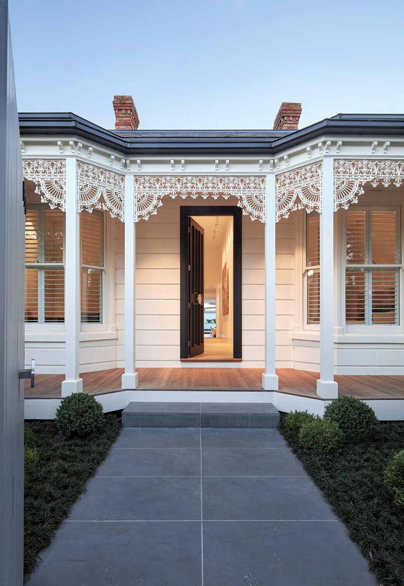 From the street this Melbourne home looks like a classic Victorian terrace, but at the rear a striking modern extension completely transforms it.