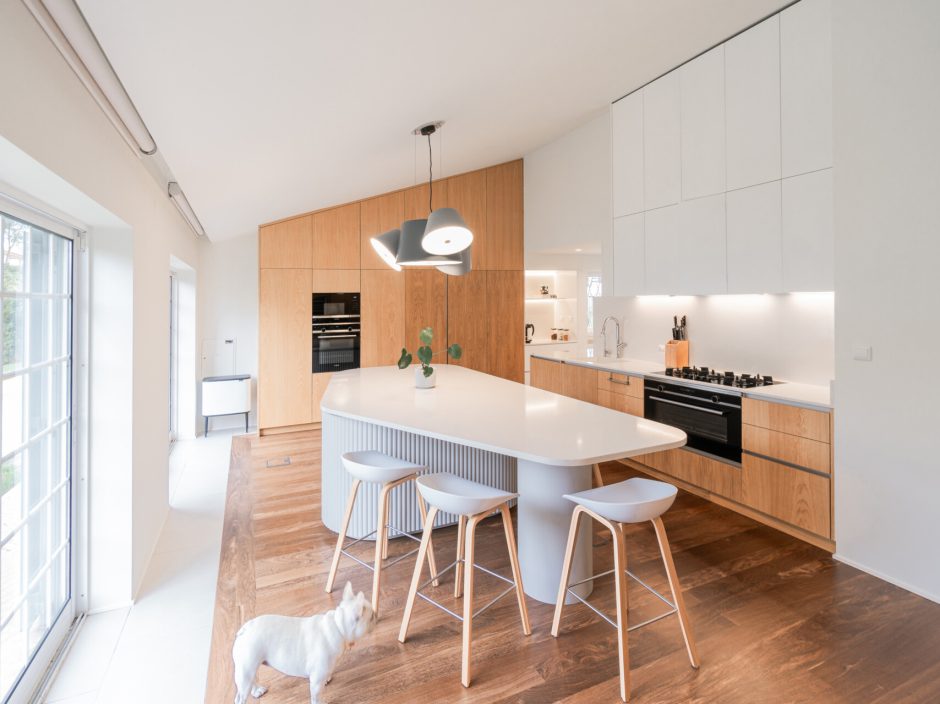 See How This Renovation Turned a Blank Room Into a Functional Kitchen