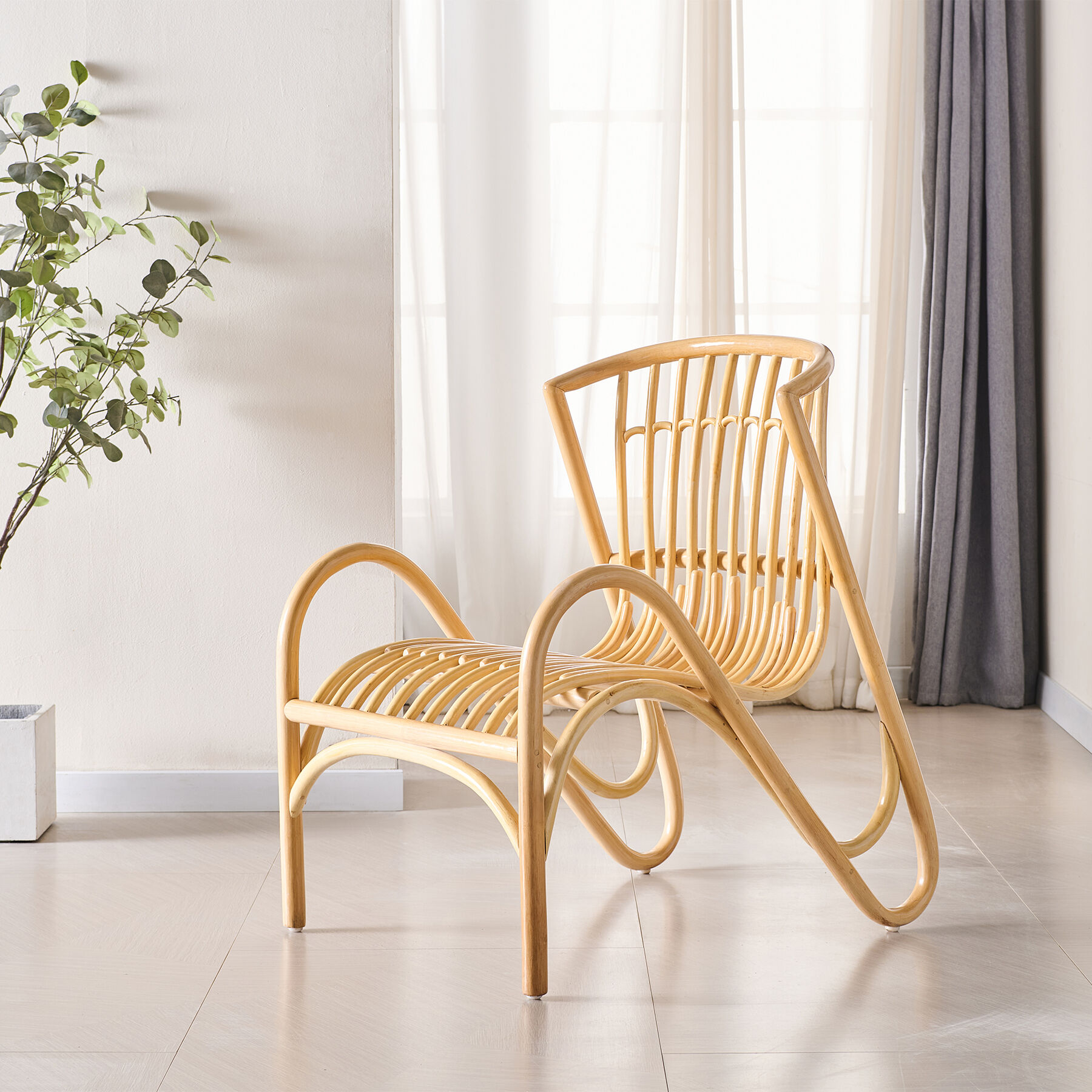 Curved chair design by Beijing Forestry University