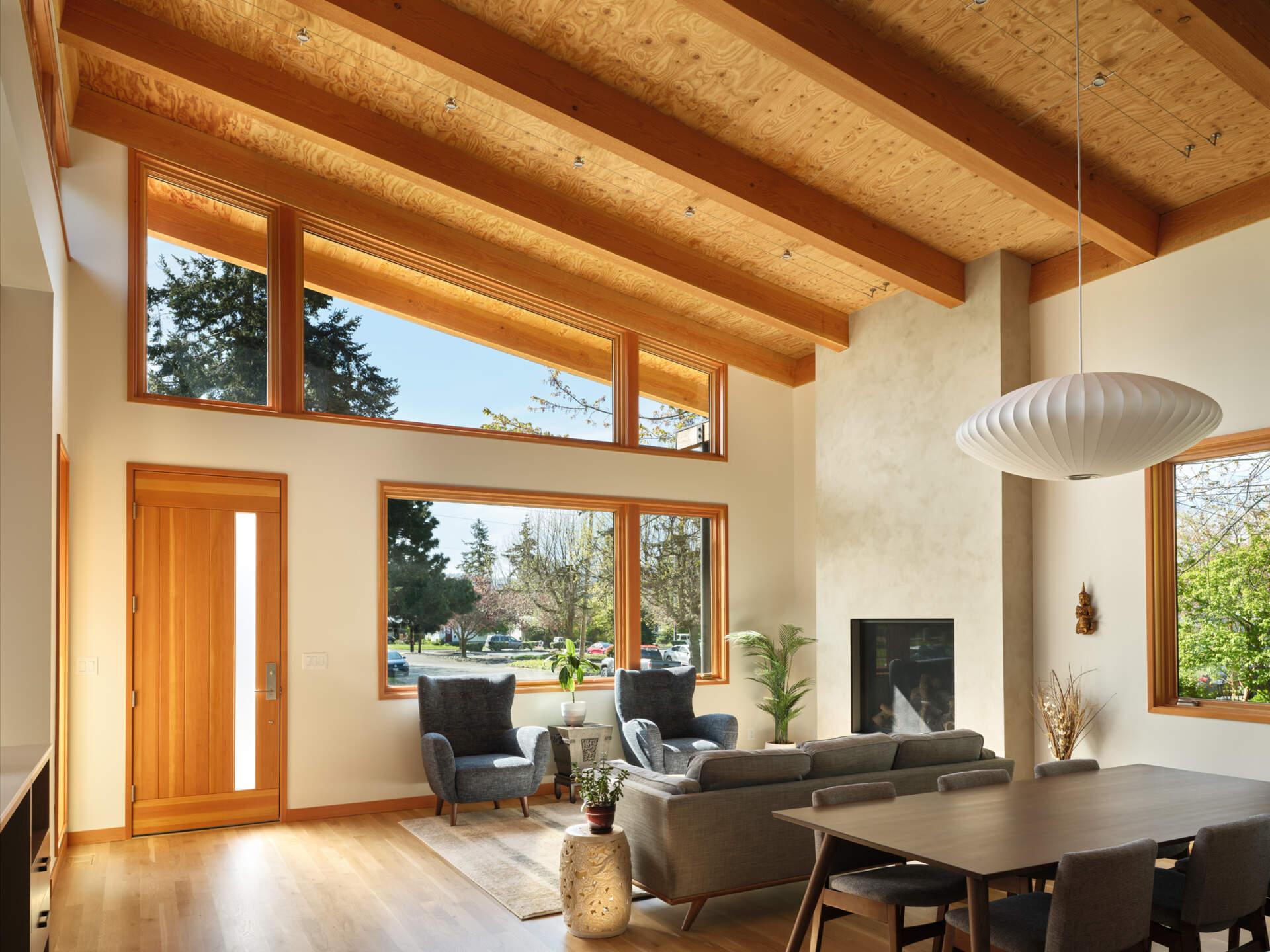 The ADU features an open living and dining area that maximizes the smaller footprint while remaining comfortable and inviting. Designed for functionality, these spaces accommodate both everyday life and visits from family. Large windows bring in natural light, giving the rooms a bright, airy feel, and the clean, modern lines maintain harmony with the home’s historic charm.