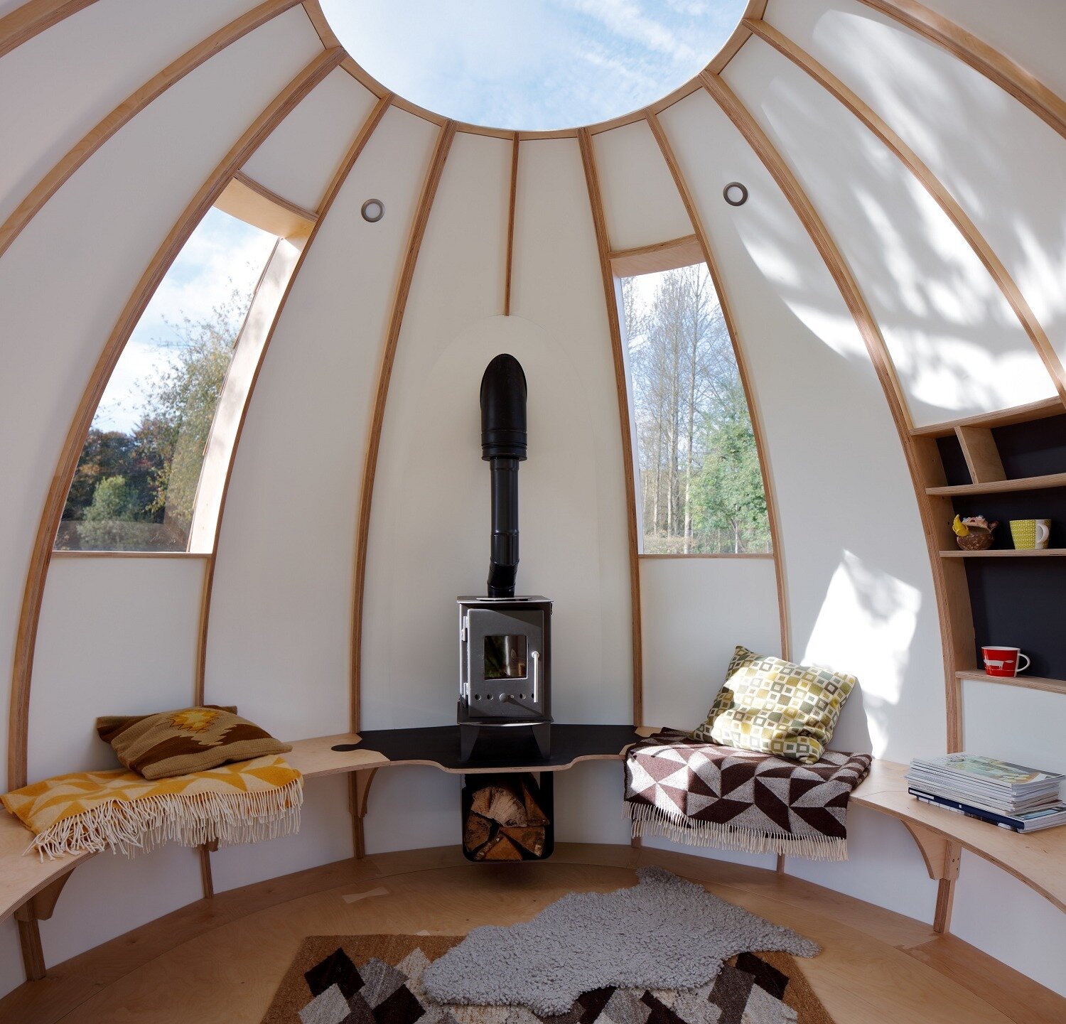 A beautifully crafted cedar-clad pod designed by British makers Dominic Ash and Jeremy Fitter. The Escape Pod is a modern backyard garden room, with customizable interiors for working, relaxing, or entertaining.
