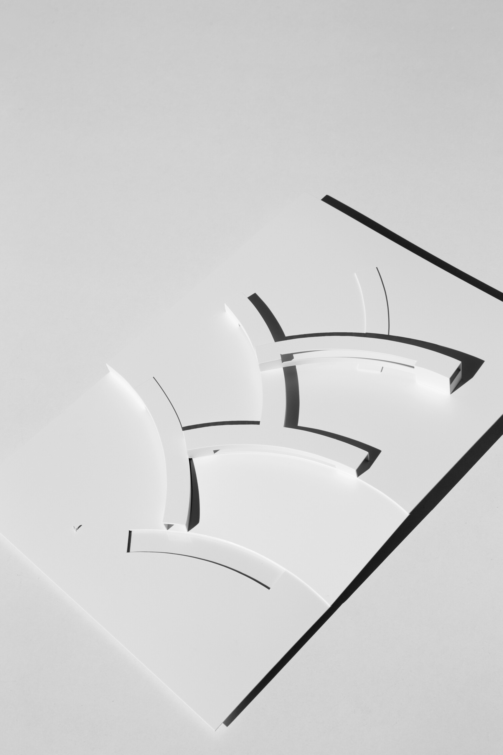 A Madrid house by Fran Silvestre Arquitectos that uses curves, proportion, and an ascending layout to create architecture that feels calm and natural.