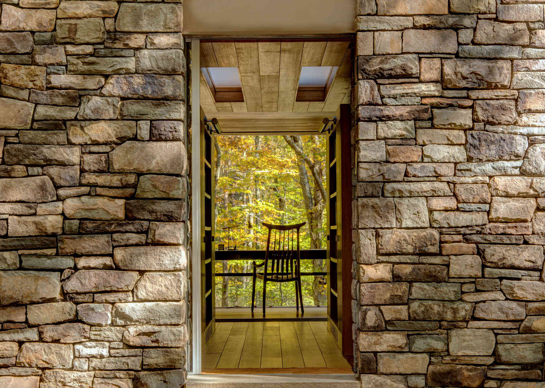 A serene hilltop studio where writing, meditation, and observing nature come together in harmony.