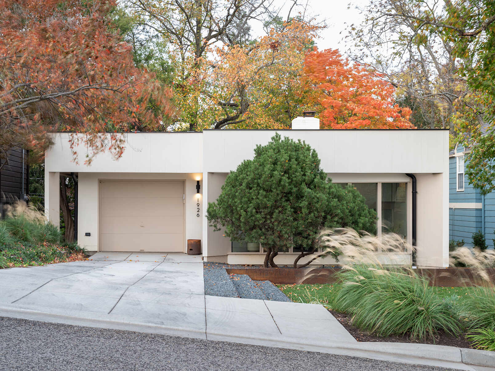 A 1957 mid-century modern home in Kansas City is brought back into focus with a clean, modern update that respects its original design.