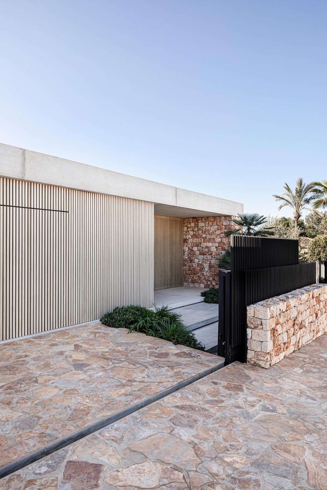 Inside a Stone-Clad Mallorca Home Inspired by Traditional Island ...