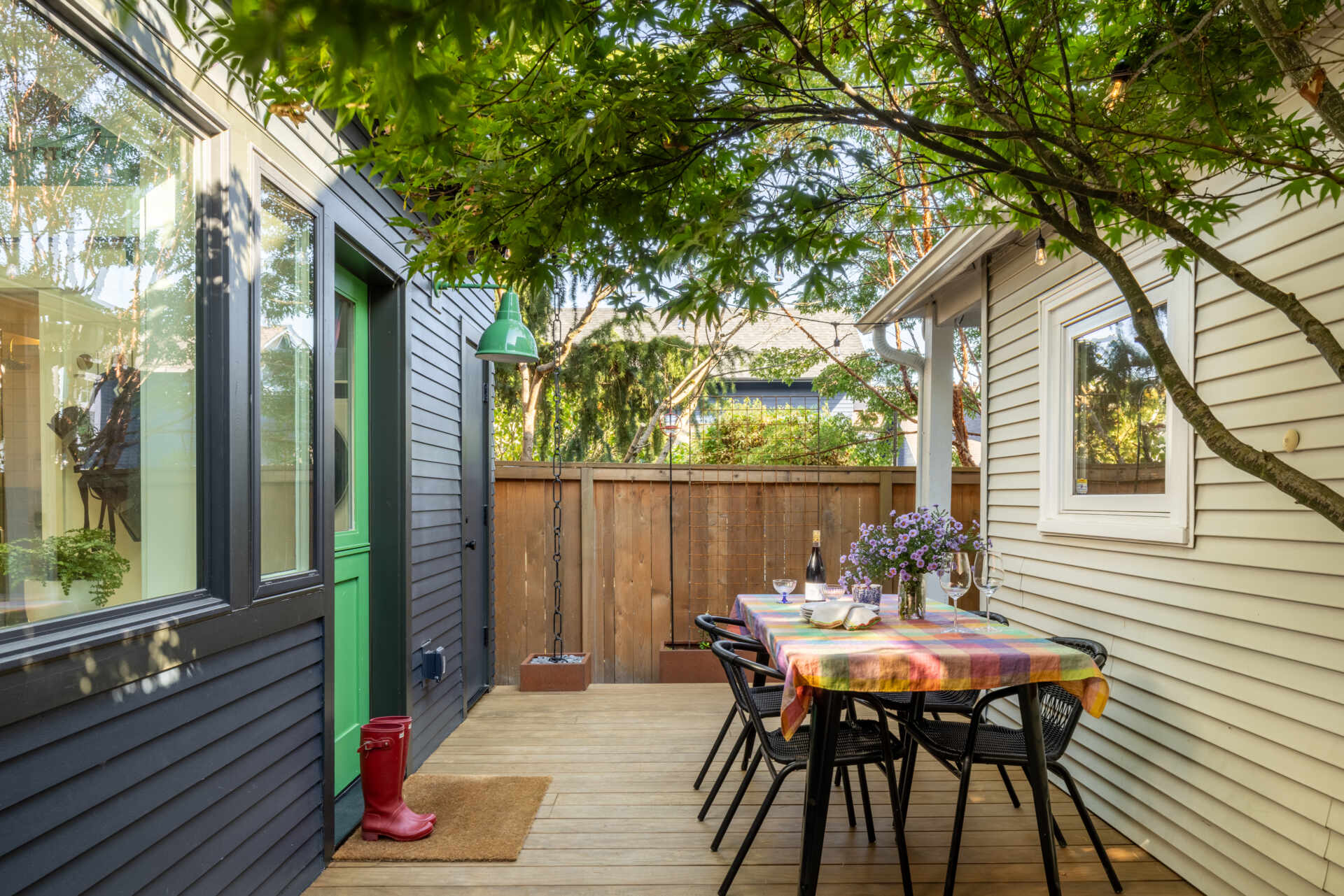 This backyard studio borrows ideas from Scandinavian ski chalets, combining white oak cabinetry, bright interiors, and clever space planning in just 180 square feet.