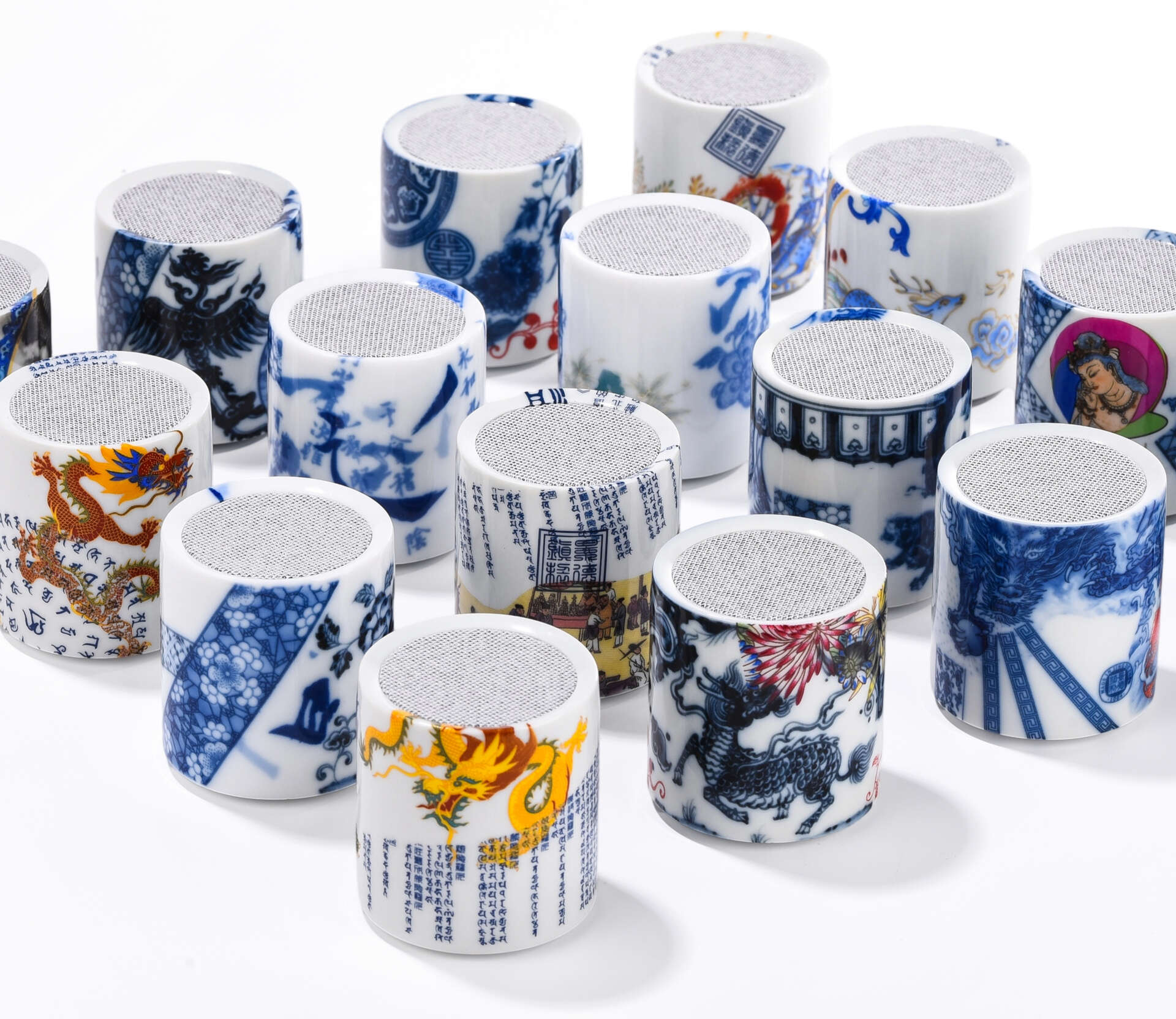 Upcycled Echo Ceramic Speaker by Chao Yang and Yang Xiang.