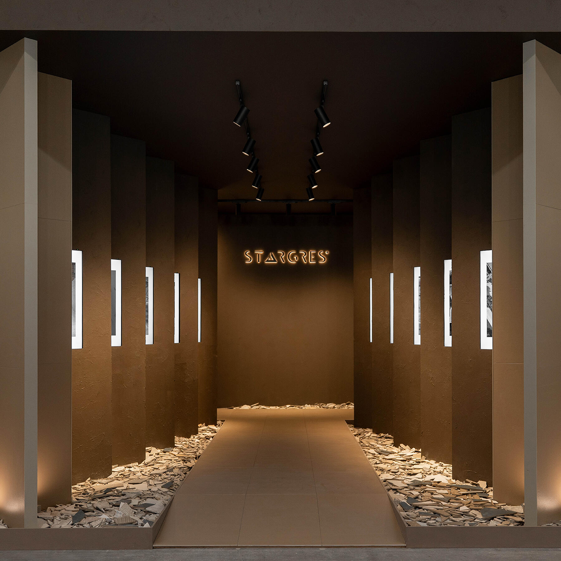 Cycle Of Matter Exhibition Booth by Marzena Michalska - Smart Design Expo.
