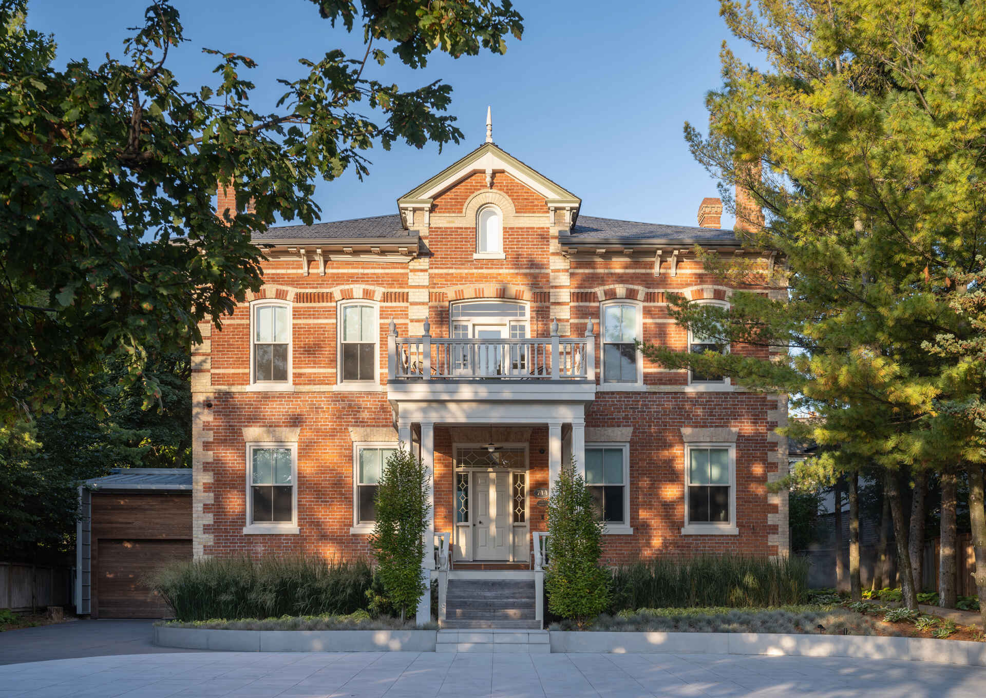 See how the restored street facade of Snider House brings new life to one of North Toronto’s oldest surviving buildings.