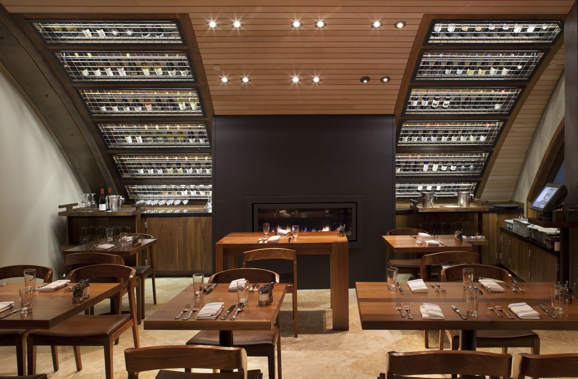 See how a former Sausalito ferry terminal was transformed into Barrel House Tavern while retaining historic features including expansive windows, cement plaster arches, and a reclaimed maple ceiling.
