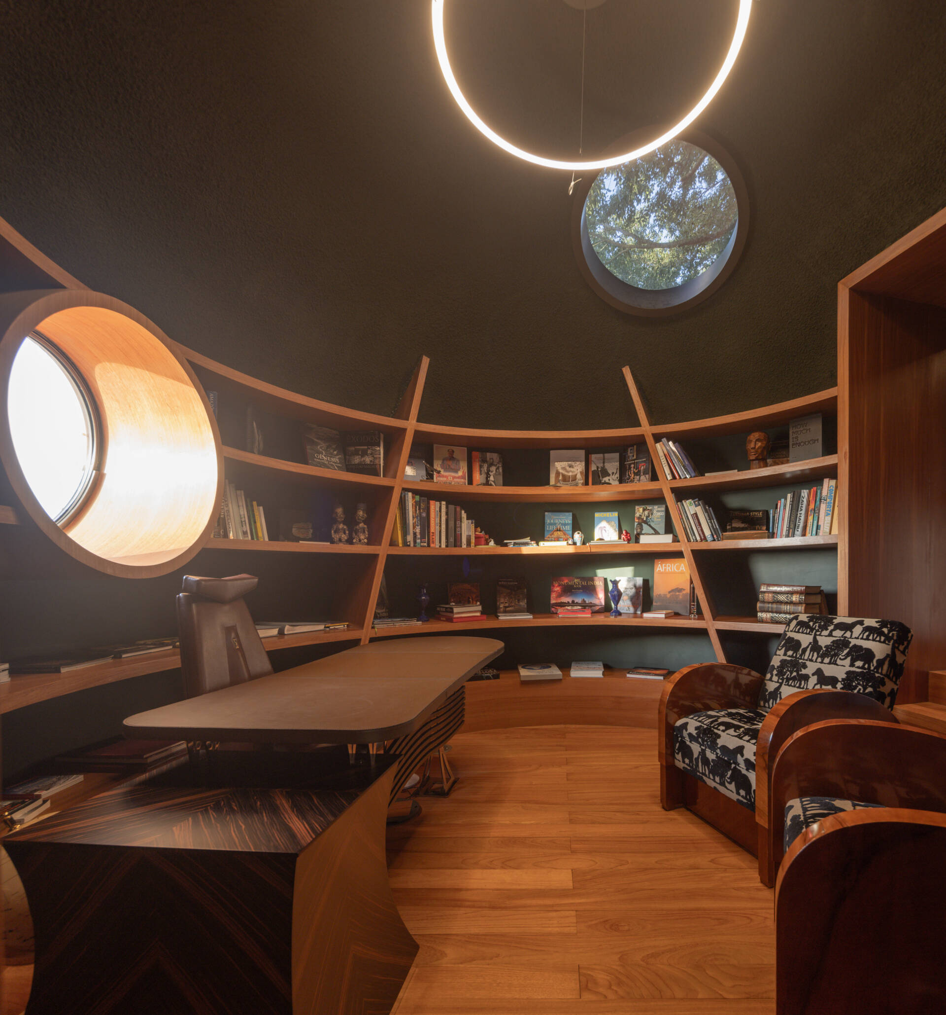 Step inside ÁTOMOS and discover how its three interconnected interiors create unique experiences shaped by light, space, and vineyard views.