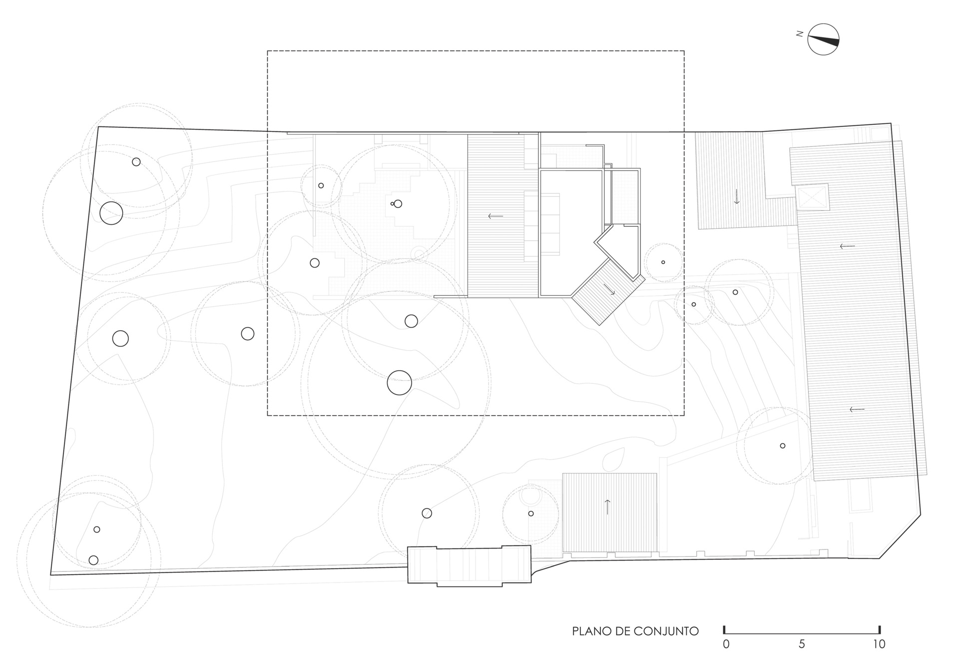 See the architectural drawings for Casa Amona, showing how its two-level house, separate workshop and tree-filled courtyard fit together on an urban plot in Chiapas.
