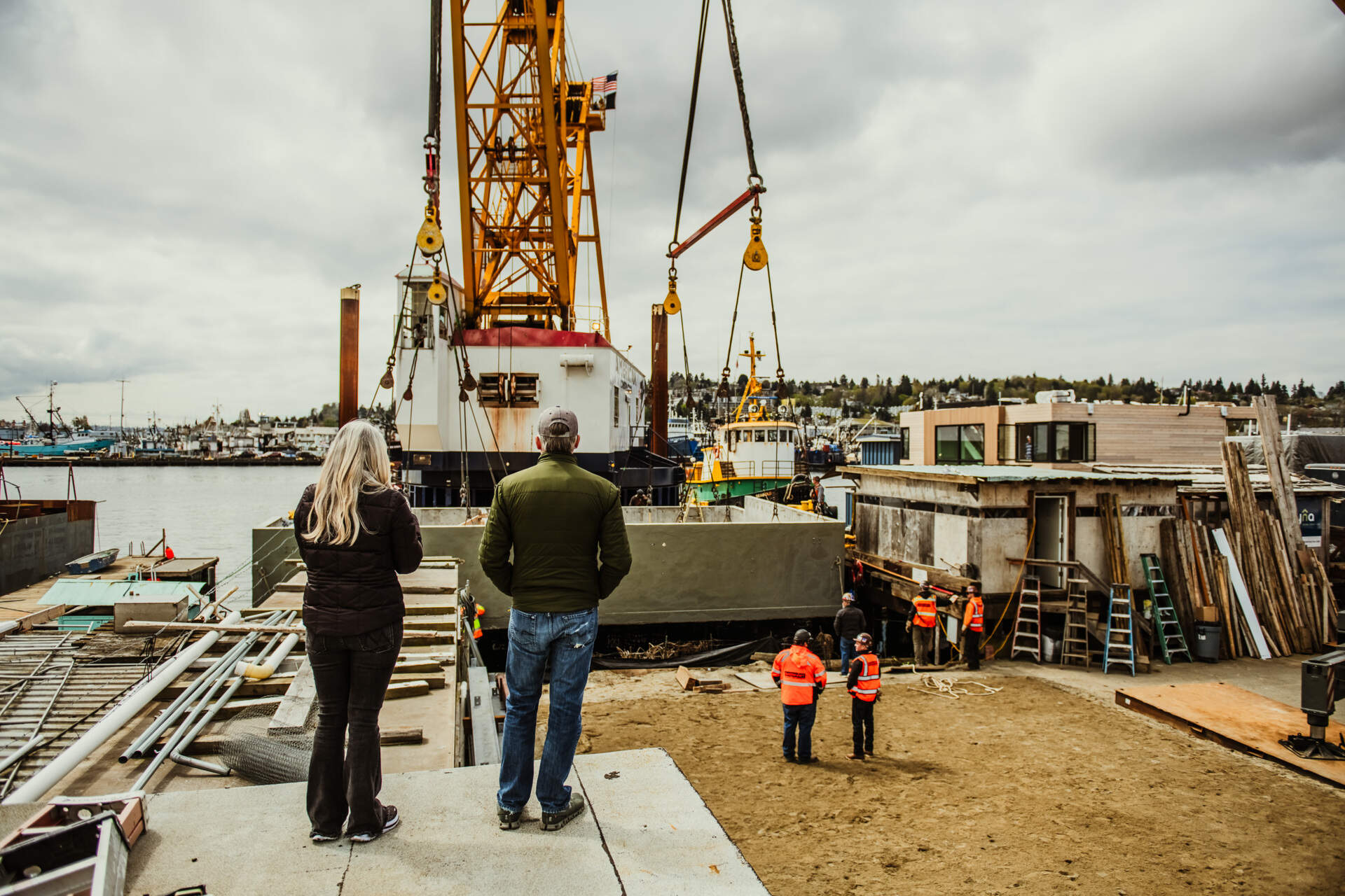 A behind-the-scenes look at the construction of Modern Beach House, a contemporary floating home on Seattle's Lake Union. Designed by Hoshide Wanzer Architects + Interiors and built by Dyna Builders at their Ballard docks, the two-story home was constructed on a new concrete float before being moved to its permanent waterfront location.