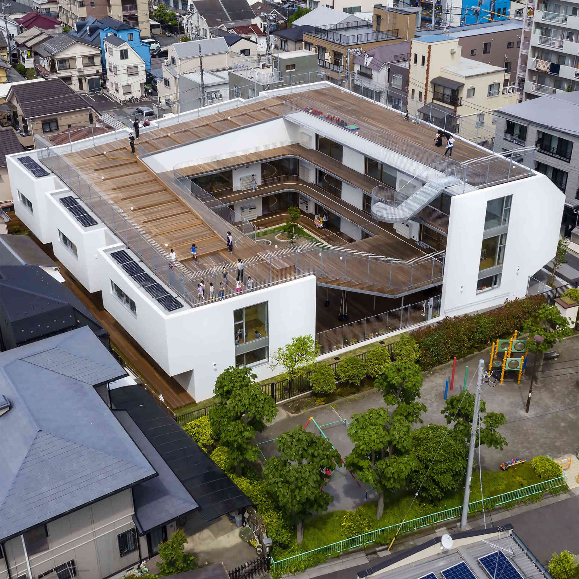 Higashitateishi Nursery School Nursery School by Aisaka Kensuke